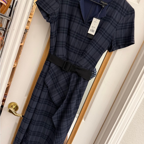 Banana Republic Ruffle Plaid Dress with Black Belt NWT - Picture 2 of 5